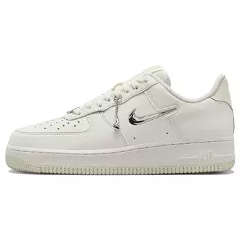 Женские кроссовки Nike Air Force 1 07 Se Next Nature Sail Liquid Metal 35.5