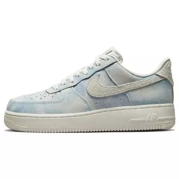 Женские кроссовки Nike Air Force 1 07 SE Clouds Blue University-Blue Sail FD0883-400 35.5