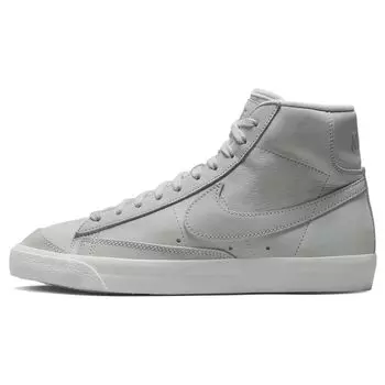 Женские кроссовки Nike Blazer Mid Premium Photon Dust серо-белые DQ7572-001