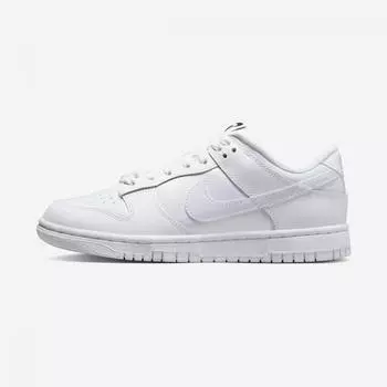 Женские кроссовки Nike Dunk Low SE FD8683 100