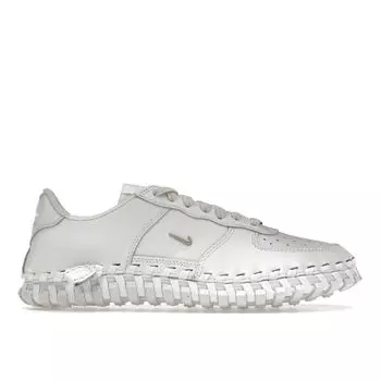 Женские кроссовки Nike Jacquemus x J Force 1 Low LX SP белые, серебристо-металлик DR0424-100 36