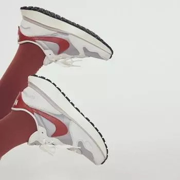Женские кроссовки Nike Phoenix Waffle FD2196 001