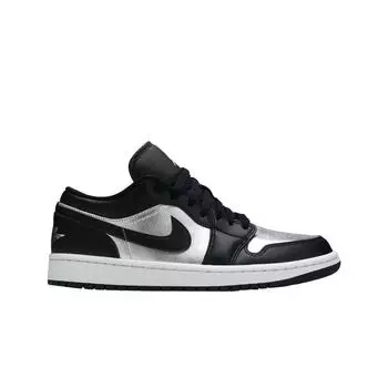 Женские кроссовки W Jordan 1 Low SE Silver Toe DA5551-001