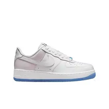 Женские кроссовки W Nike Air Force 1 07 LX Photochromic DA8301-100
