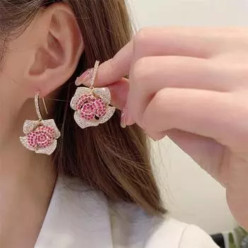 Женские серьги для тяжелой промышленности, смелые и преувеличенные, с микроинкрустацией из циркона, модные и персонализированные, трехмерные серьги с камелией