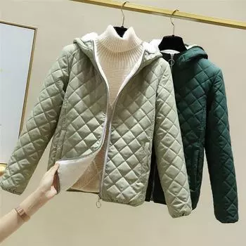 Женское тонкое плюшевое хлопковое пальто с капюшоном - зимняя куртка в корейском стиле 2024 года M светло-синий