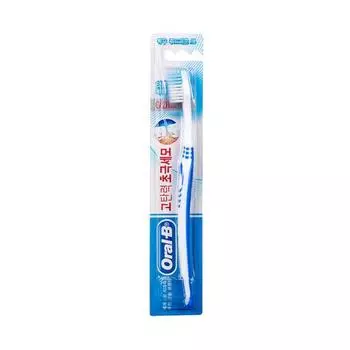 Зубная щетка Oral-B с ультратонкой щетиной и высокой эластичностью для ухода за линией десен (очистка щелей)
