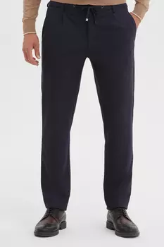 Брюки прилегающего кроя