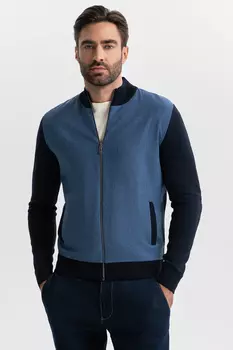 Кардиган из шерсти Limited edition