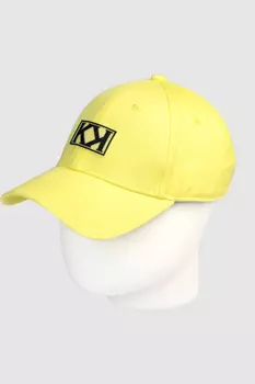 Кепка с логотипом