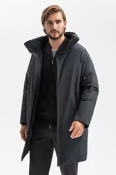 Пуховик с водоотталкивающей обработкой