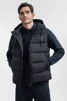 Жилет стеганый пуховой с водоотталкивающей обработкой