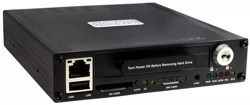 Автомобильный видеорегистратор CARCAM OKTA