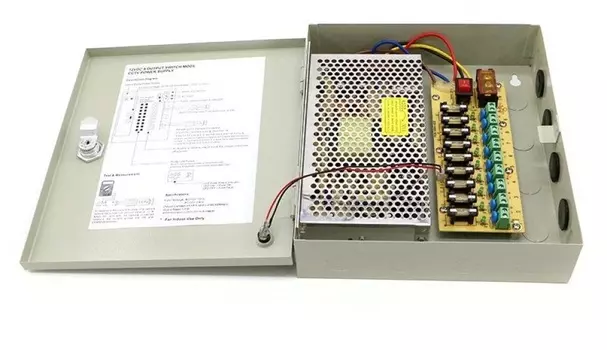 CARCAM IPS12V15A-9 Преобразователи напряжения 220-12В