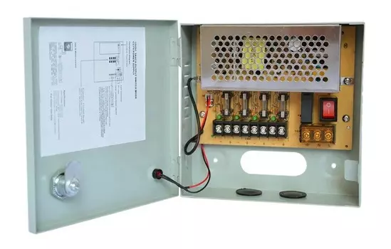 Преобразователь напряжения 220-12В, 5A на 4 устройства CARCAM IPS12V5A-4