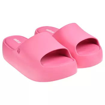 Шлепки цвета фуксии на платформе Melissa