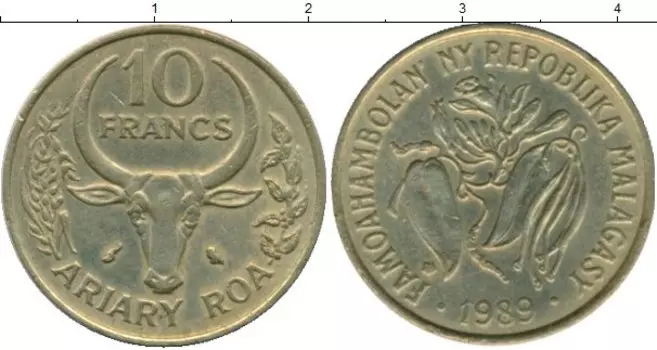 Монета 10 франков Мадагаскара 1989 года Латунь Антилопа