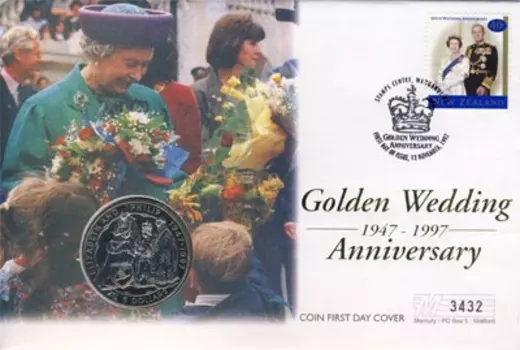 Набор монет 5 долларов Новой Зеландии 1997 года Медно-никель Подарочная монета посвящена золотому юбилею бракосочетания Елизаветы II и Филиппа