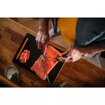Нож Fiskars