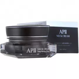 Крем для разглаживания морщин в области шеи и декольте The Skin House