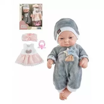 Пупс 25см в сером комбинезоне с аксессуарами в коробке платье,повязка на голову,соска