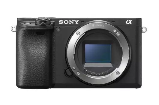 Цифровой фотоаппарат Sony Alpha A6400 body ILCE-6400B черный