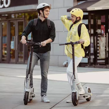 Электросамокат Ninebot Kickscooter Max G30LP