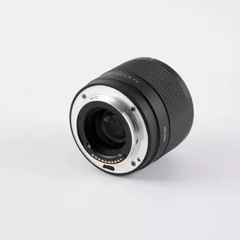 Объектив Viltrox Air AF 40mm F2.5 E-mount AF 40/2.5 FE