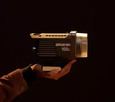 Осветитель Aputure Amaran 100x (Уцененный Кат. Б)