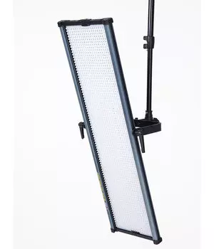 Осветитель Boling BL-2280P (5600K) (Уцененный кат. А)