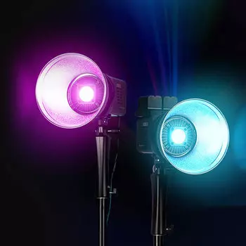 Осветитель Sirui C60R