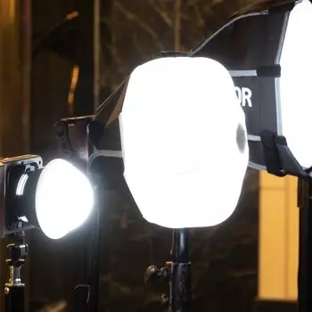 Софтбокс Colbor Lantern CS25