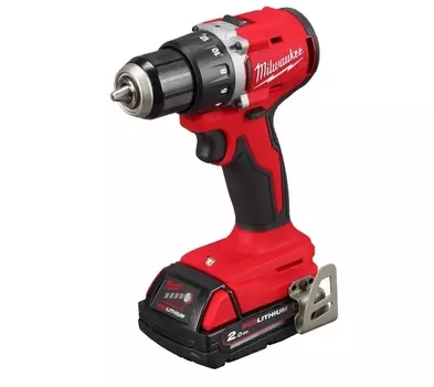 Аккумуляторная дрель-шуруповерт Milwaukee M18 BLDDRC-202C 4933492833
