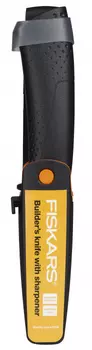 Нож Fiskars с точилкой 1023617
