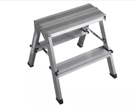 Стремянка алюминиевая двухсторонняя Алюмет (2*2) 7202