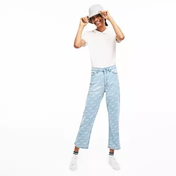 Джинсы Lacoste