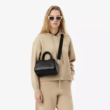 Небольшая женская сумка через плечо Lacoste