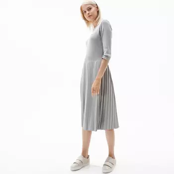 Платье Lacoste