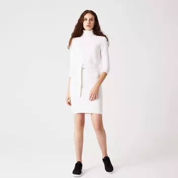 Женское платье Lacoste с высоким воротом и поясом