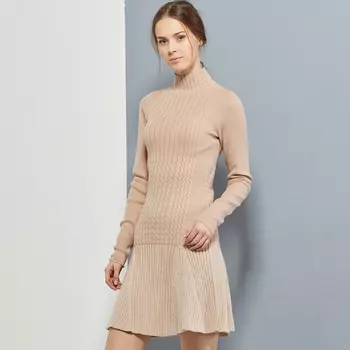 Платье Lacoste