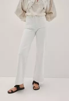 Джинсы Mango