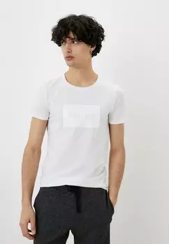 Футболка Colin's