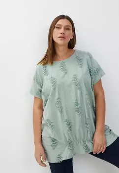 Футболка MadaM T