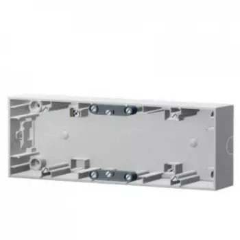 10537009 Коробка для наружного монтажа, 3-местная цвет: полярная белизна, с блеском K.1 Berker