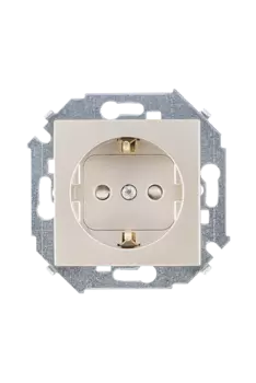 1591443-034 Розетка с заземлением Schuko со шторками, 16А 250В, винтовой зажим, шампань Simon 15