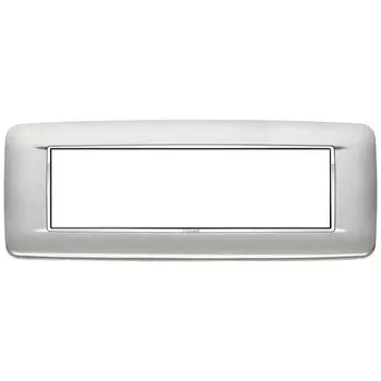 20687.C13 Рамка Eikon Chrome Round Серебро матовое 7 модулей Vimar