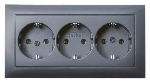 47661949 Тройная штепсельная розетка SCHUKO, S.1, цвет: антрацитовый Berker