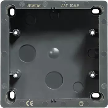 506LP Living Настенная коробка (118х118х55) Bticino