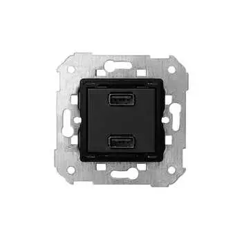 7511096-039 Зарядное устройство 2xUSB, 5 В, 2,1А Simon