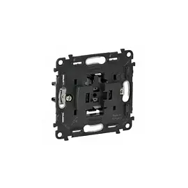 752016 Valena IN'MATIC. Переключатель 10АХ 250В. Безвинтовые зажимы Legrand